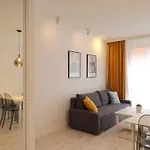 Aurora II - Apartament & Parking