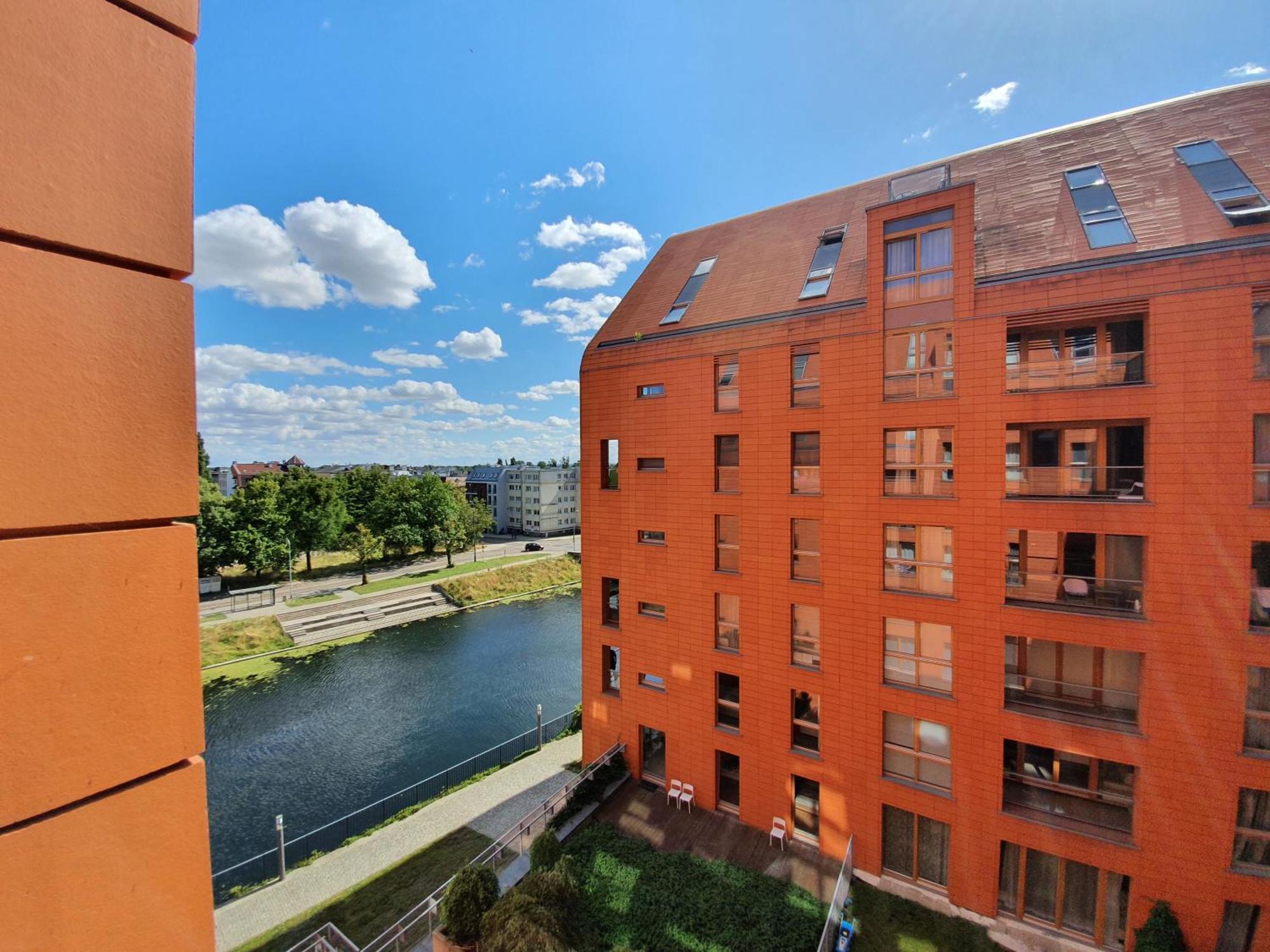 Aurora Ii - Apartament & Parking Huoneisto *
